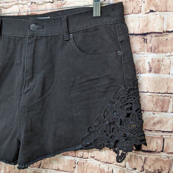 Forever 21 Shorts Black Size 31 - Picture 2 of 13